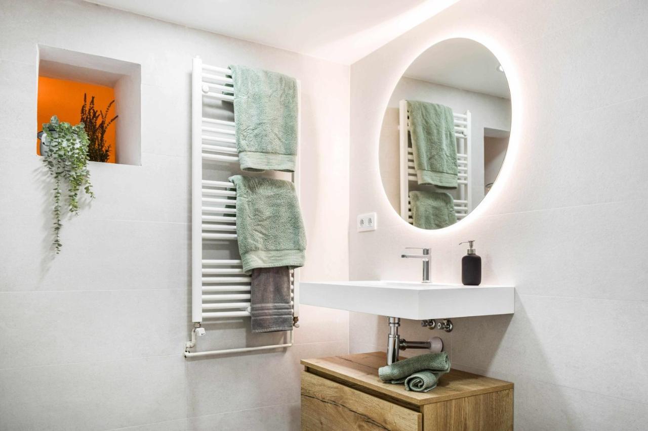 Casa Besalu Estudio En El Centro Del Pueblo 外观 照片