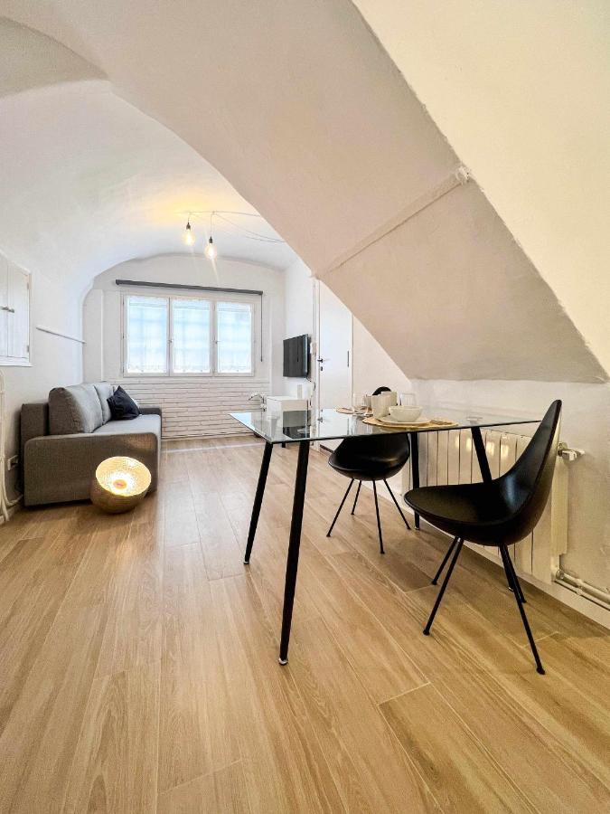 Casa Besalu Estudio En El Centro Del Pueblo 外观 照片