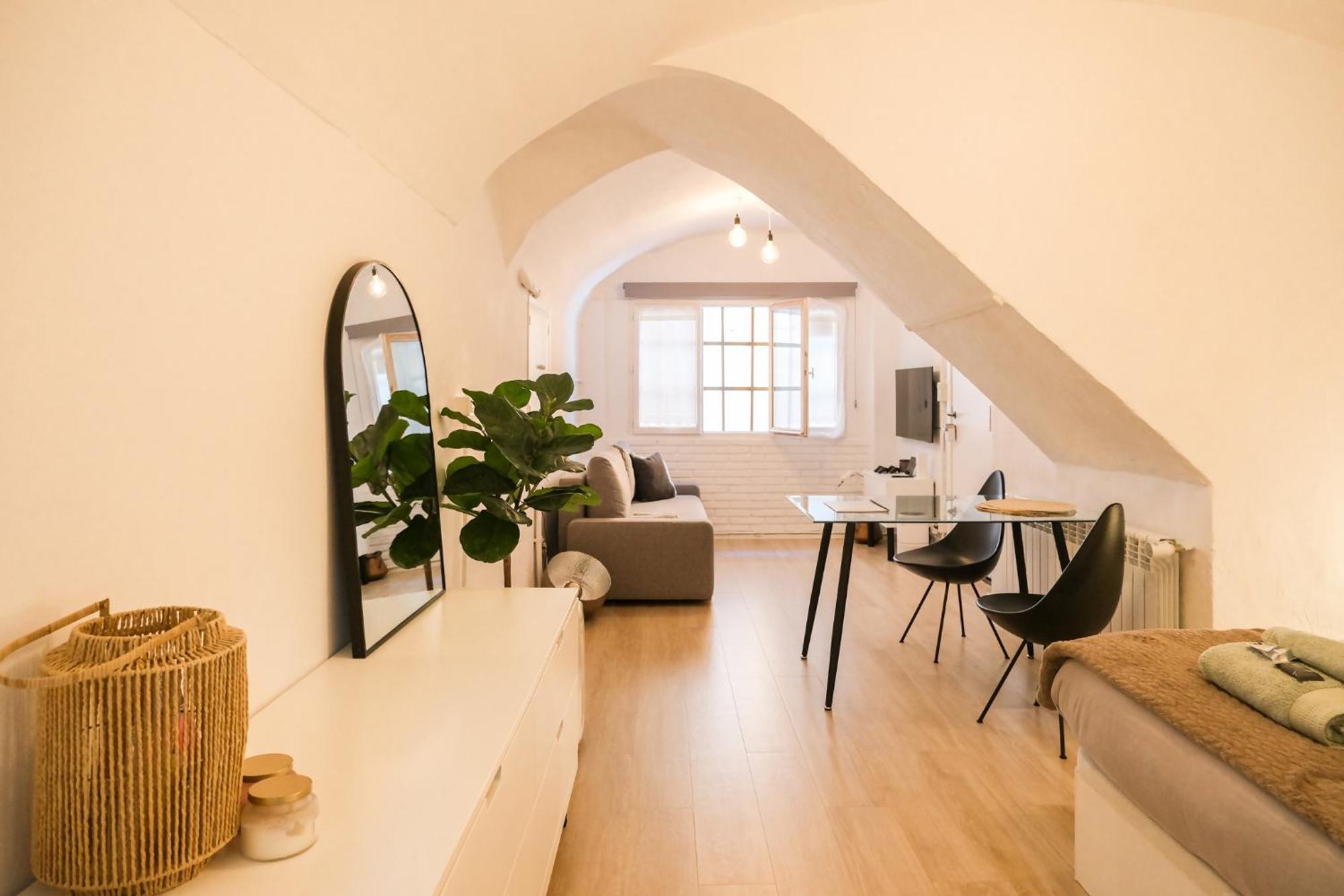 Casa Besalu Estudio En El Centro Del Pueblo 外观 照片