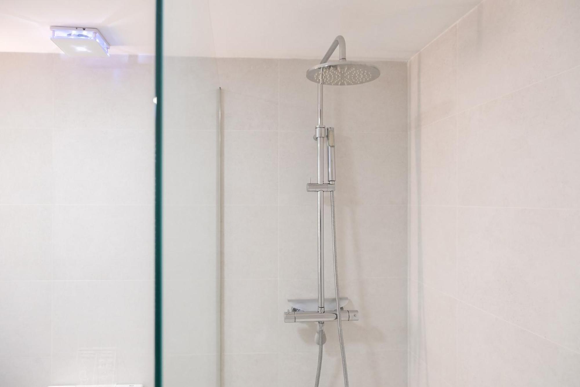 Casa Besalu Estudio En El Centro Del Pueblo 外观 照片