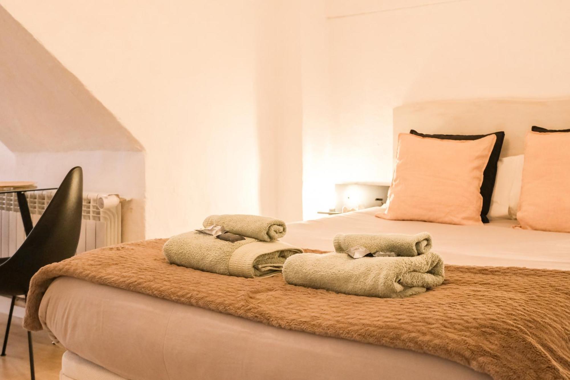 Casa Besalu Estudio En El Centro Del Pueblo 外观 照片