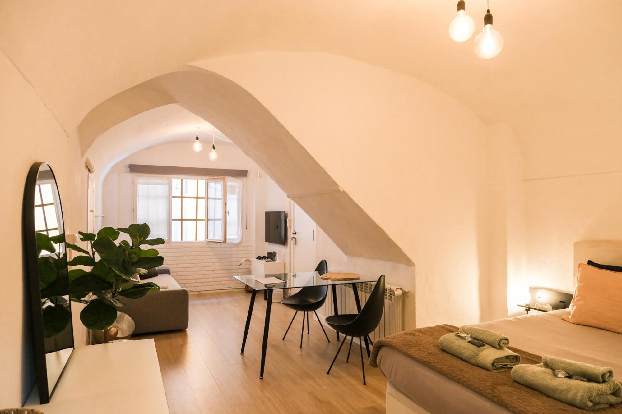 Casa Besalu Estudio En El Centro Del Pueblo 外观 照片