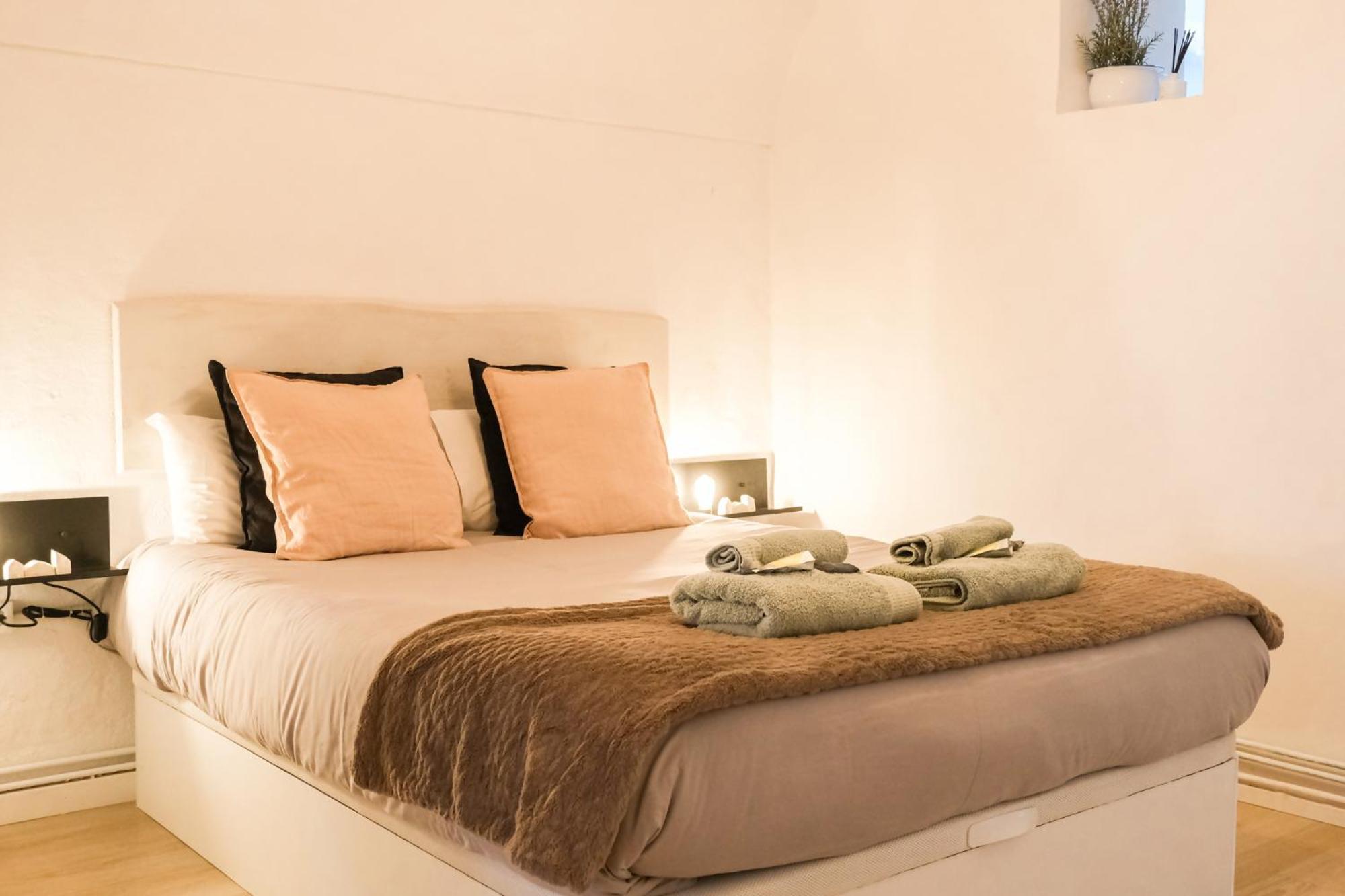 Casa Besalu Estudio En El Centro Del Pueblo 外观 照片